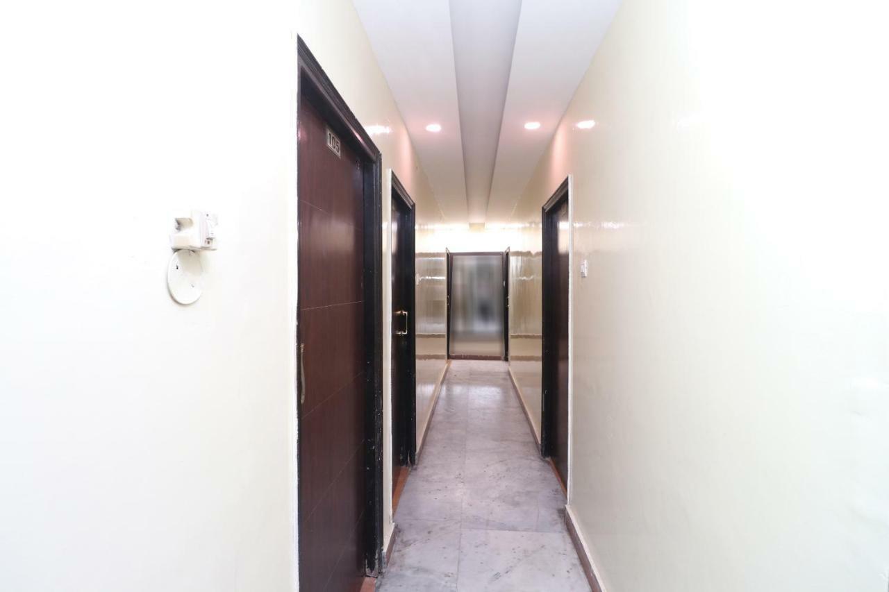 Abadpura Oyo 29852 Hotel Golden View מראה חיצוני תמונה